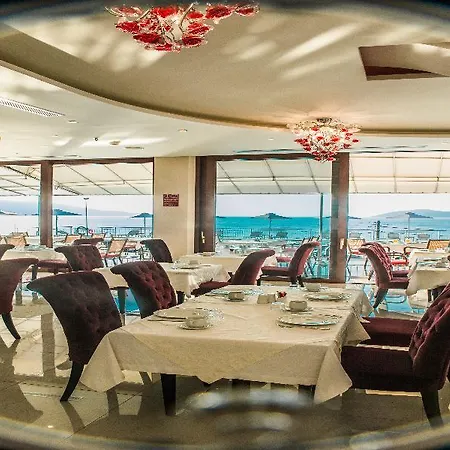 Odyssey Guest house 4*